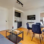 Bluestay 237 - Superbe Appartement A Paris